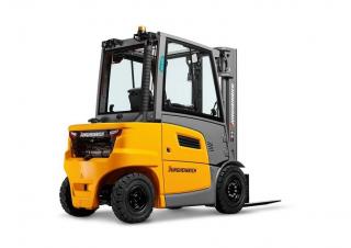 Автонавантажувач дизельний Jungheinrich DFG 425s 