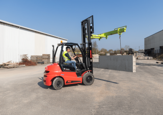 Автонавантажувач дизельний Manitou MI 25 D