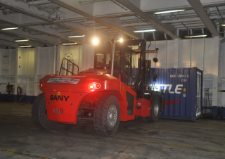 Автонавантажувач дизельний Sany SCP250H4