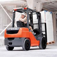 Автонавантажувач дизельний Toyota 02-8 FDF 25 