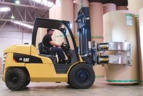 Автонавантажувач дизельний Caterpillar DP45K
