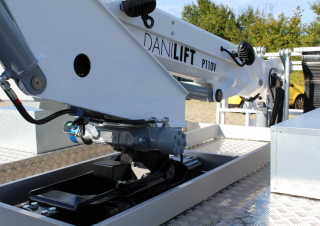 Телескопічні підйомники Автовишки з телескопічною стрілою Danilift P110V
