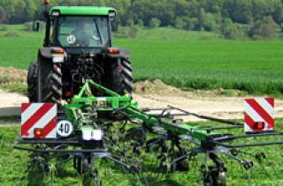 барабанні сіноворушилки DEUTZ-FAHR CoM 11131
