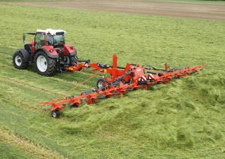 барабанні сіноворушилки Kuhn GF 13012