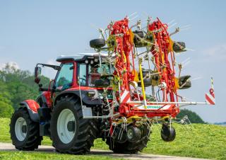барабанні сіноворушилки Pöttinger Hit V 11100