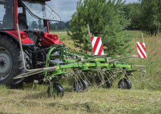 барабанні сіноворушилки Pronar PWP 460C