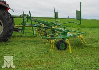 барабанні сіноворушилки Pronar PWP 530