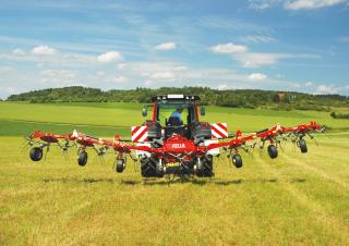 барабанні сіноворушилки Fella Sanos 8608 DN