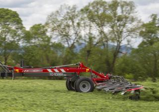 барабанні сіноворушилки Massey Ferguson TD1028X TRC