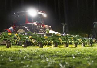 барабанні сіноворушилки Krone Vendro 820 Highland