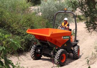 Колісні самоскиди Ausa D 300 AHG