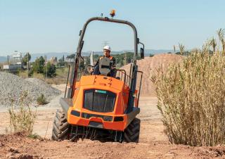 Колісні самоскиди Ausa DR 601 AHG