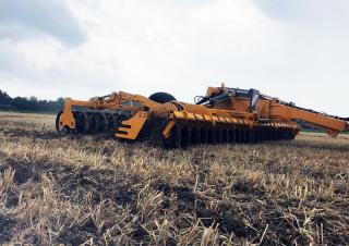 Дисково-цинкова борона Agrisem Disc-O-Mulch R 6.00 
