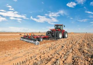 Дисково-цинкова борона Case IH Heavy-Offset 790