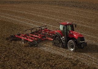 Дисково-цинкова борона Case IH True-Tandem 335 VT 22