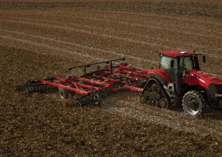 Дисково-цинкова борона Case IH True-Tandem 335 VT 25