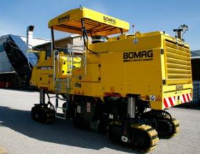 Дорожня фреза Bomag BM 1000/30