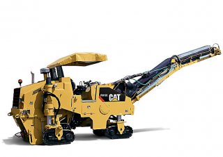 Дорожня фреза Caterpillar PM102