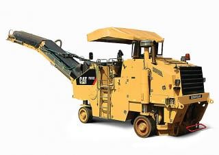 Дорожня фреза Caterpillar PM102