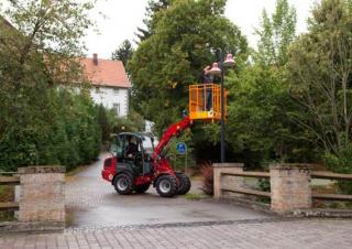 Дворовий навантажувач Weidemann 1770 CX