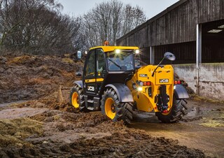 Дворовий навантажувач JCB 536-95 AGRI