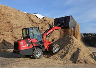 Дворовий навантажувач Schäffer 5680 Z