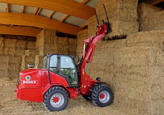 Дворовий навантажувач Schäffer 8600 Z