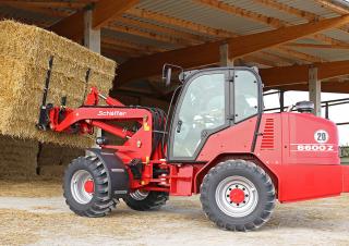 Дворовий навантажувач Schäffer 8600 Z