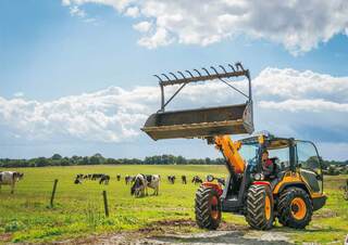 Дворовий навантажувач Dieci Agri Pivot T50