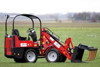 Дворовий навантажувач Ostler K1
