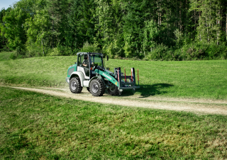 Дворовий навантажувач Kramer KL19.5L