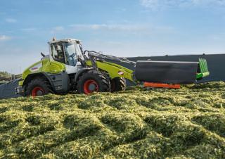 Дворовий навантажувач Claas Torion 1511