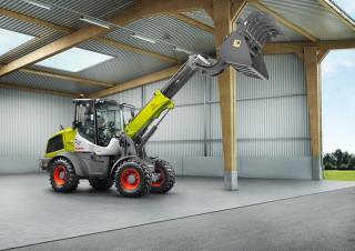 Дворовий навантажувач Claas Torion 738 T Sinus