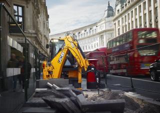 Екскаватор-навантажувач JCB 3CX Eco