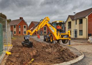 Екскаватор-навантажувач JCB 3CX Eco