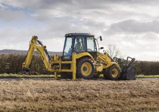 Екскаватор-навантажувач New Holland B110C TC