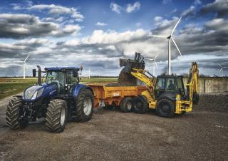 Екскаватор-навантажувач New Holland B115C