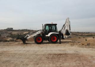 Екскаватор-навантажувач Bobcat B780