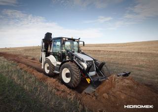 Екскаватор-навантажувач Hidromek HMK 102 S Alpha