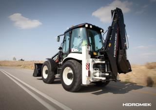 Екскаватор-навантажувач Hidromek HMK 102 S Alpha
