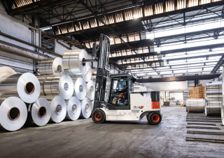 Електричні навантажувачі Bobcat B80NSC