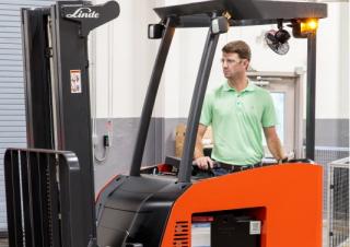 Електричні навантажувачі Linde E18S