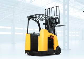 Електричні штабелері Hyundai 15 BCS-9
