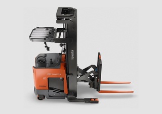 Електричні штабелері Toyota 9BRU18