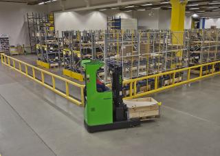 Електричні штабелері Cesab R 212