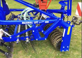 Газонні та польові катки DAL-BO MaxiRoll Greenline 300