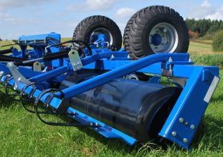 Газонні та польові катки DAL-BO MiniMax 450 CB