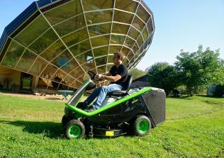 Газонокосарки, газонні та садові трактори Etesia HYDRO 80 E-CONNECT MKHP4