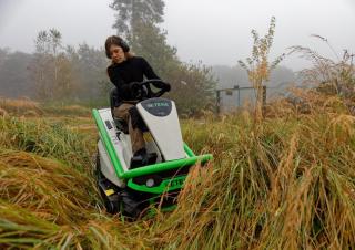 Газонокосарки, газонні та садові трактори Etesia HYDRO 80 MKHPF