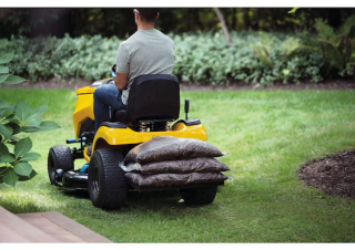 Газонокосарки, газонні та садові трактори Cub Cadet XT2 ES107